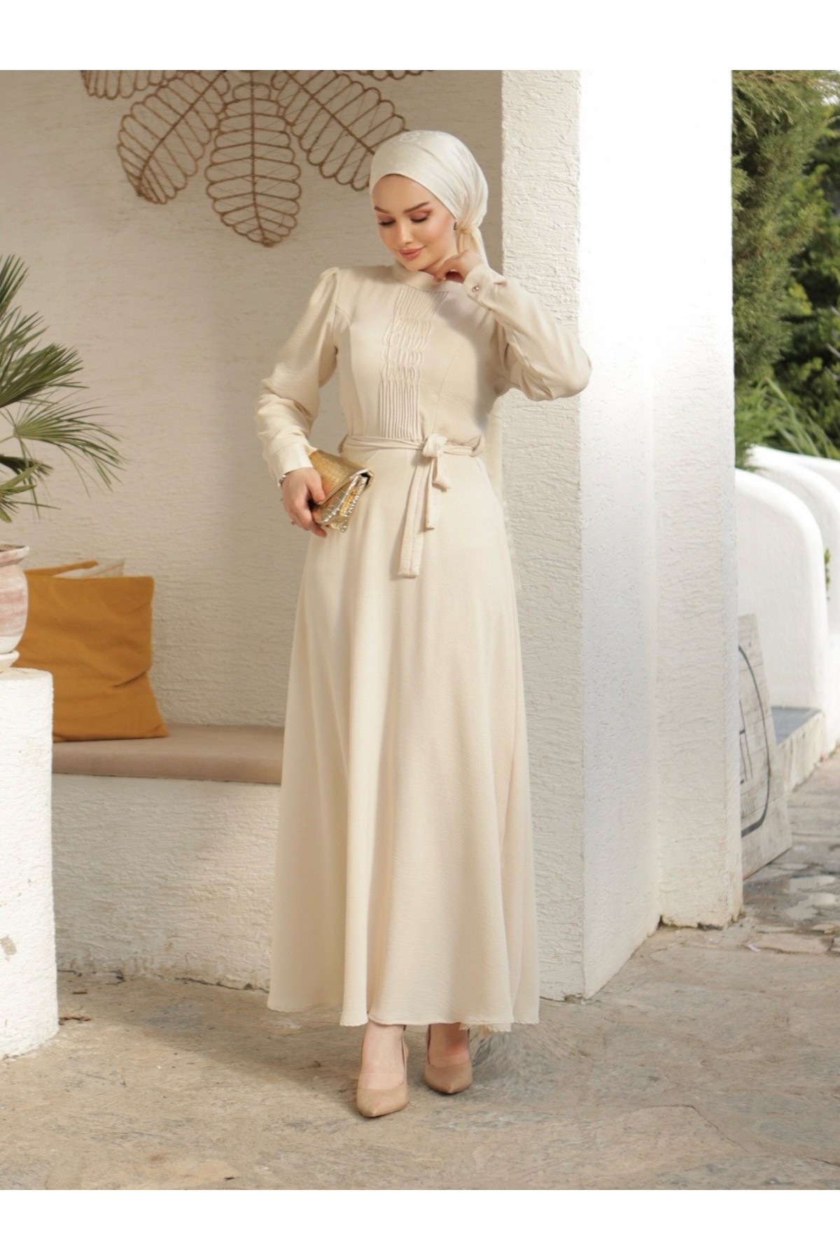 Çıma Detaylı Kemerli Ayrobin Elbise  -Krem