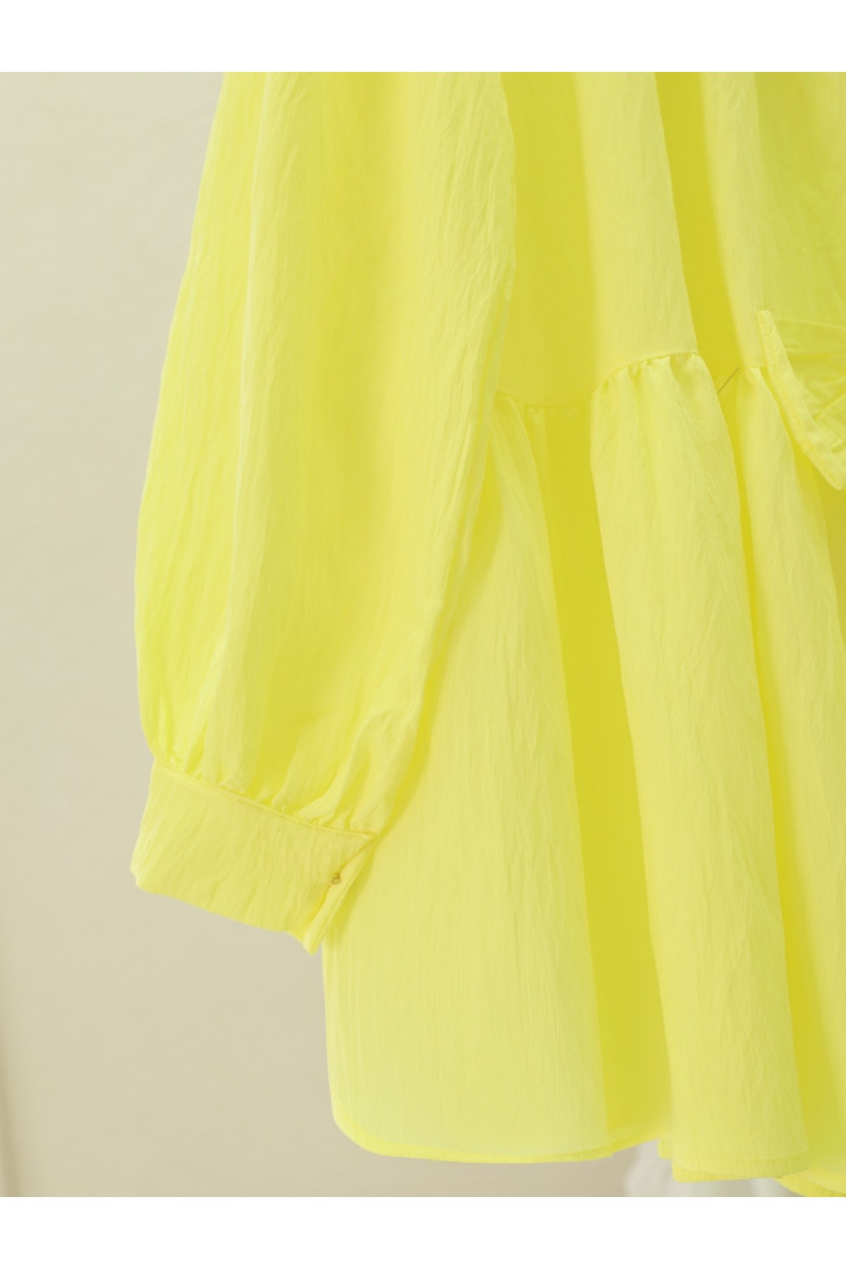 Önü Fiyonk Detaylı Parçalı Gömlek  -Açık Sarı