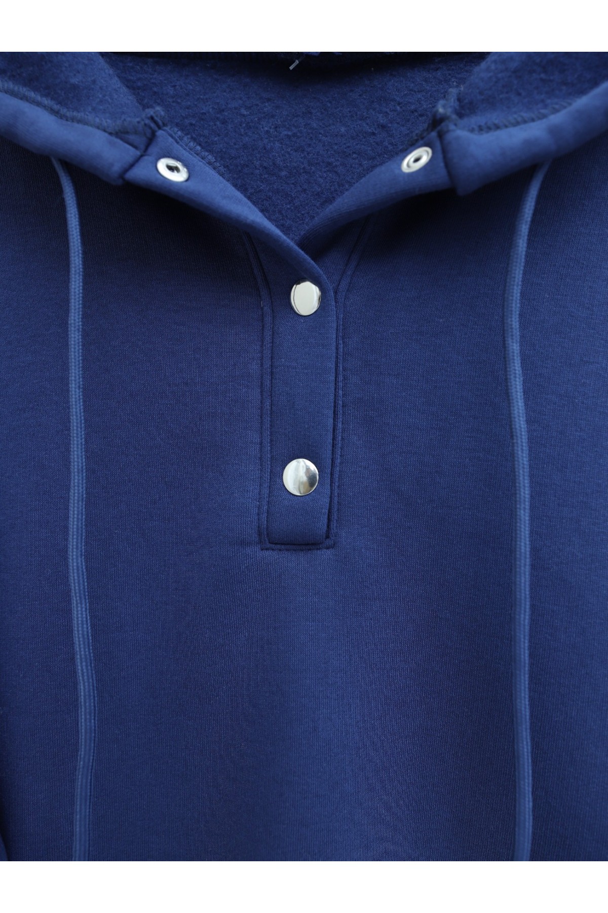 Yakası Çıtçıtlı Kapşonlu Şardonlu Üç İplik Sweat -Laci