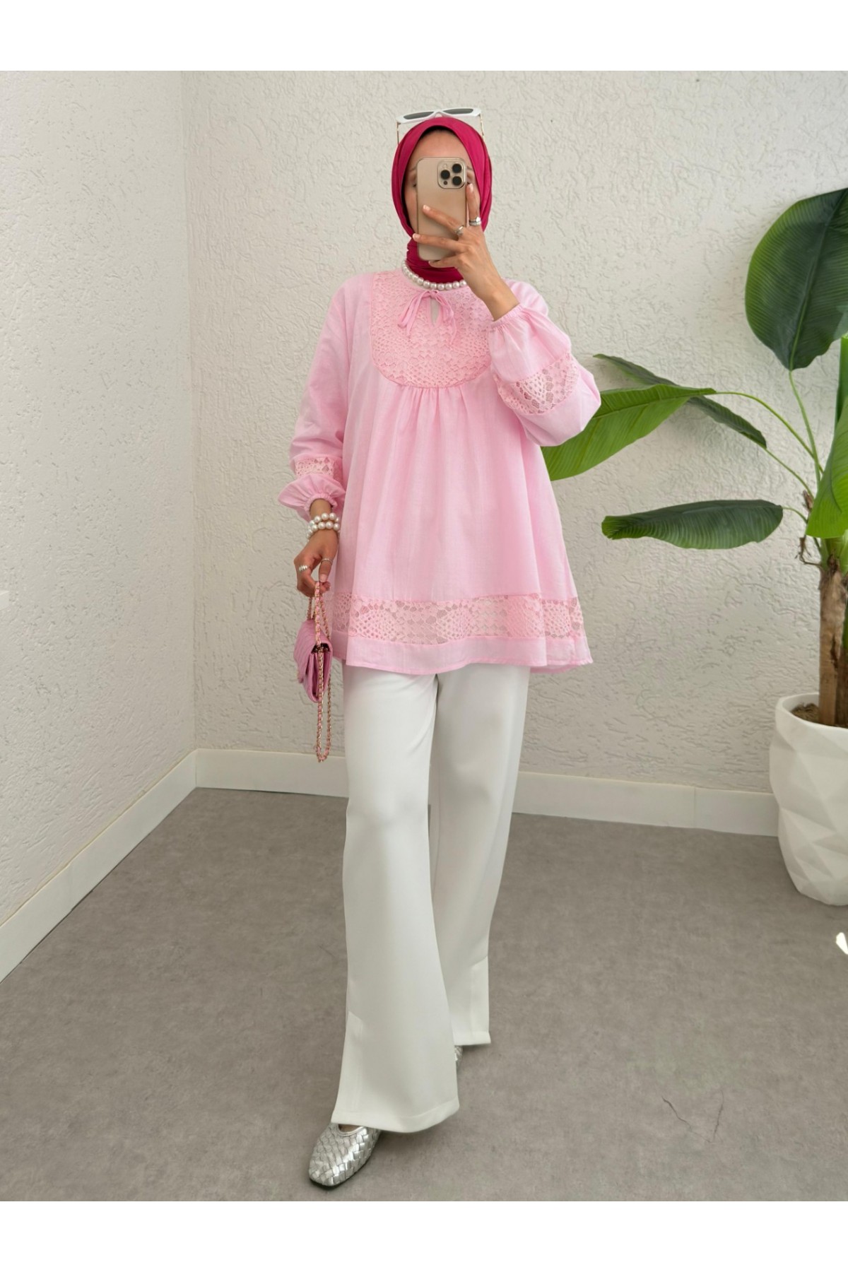 Dantel Detaylı Yakası Bağlamalı Kolu Lastikli Gömlek -Pembe