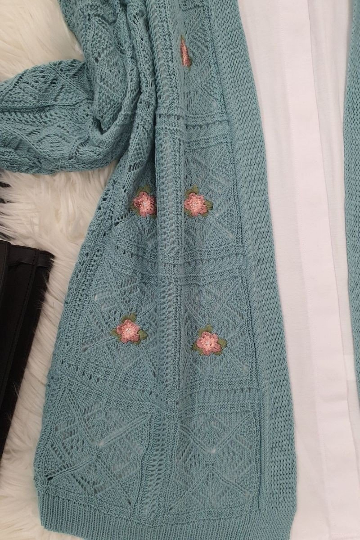 Ajurlu Nakışlı Hırka -Mavi