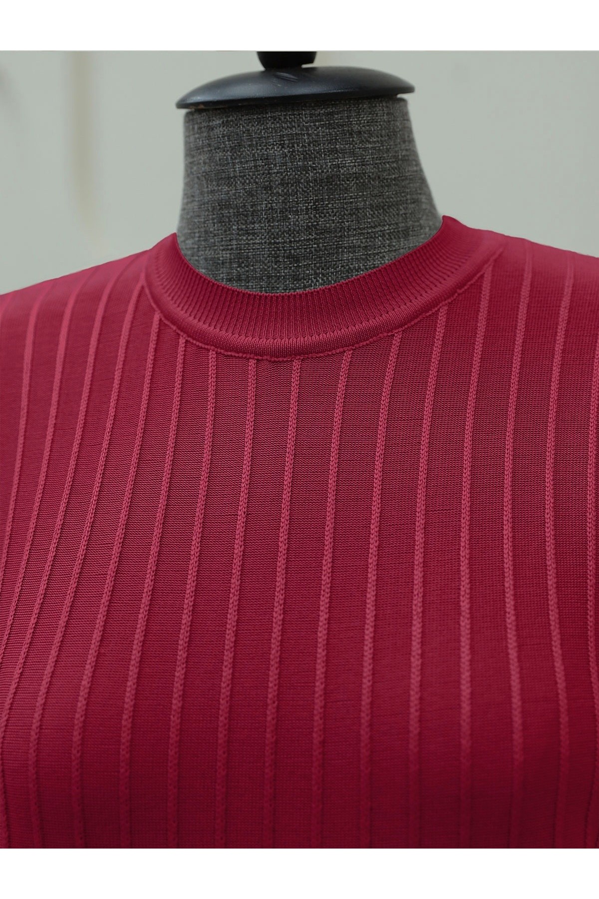 Yuvarlak Yaka İnce Çizgili Triko Tunik -Bordo