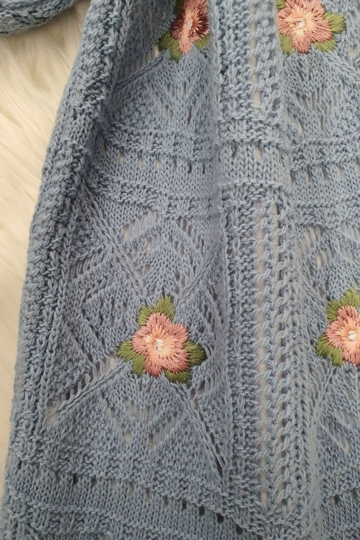 Ajurlu Nakışlı Hırka -Mavi