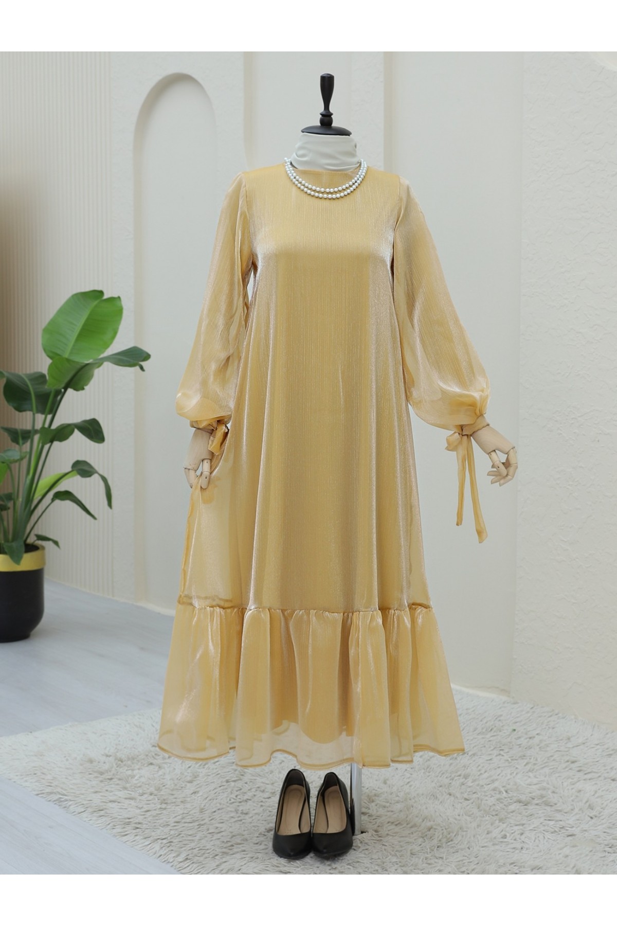 Kolu Bağcıklı Eteği Parçalı Janjan Elbise -Somon