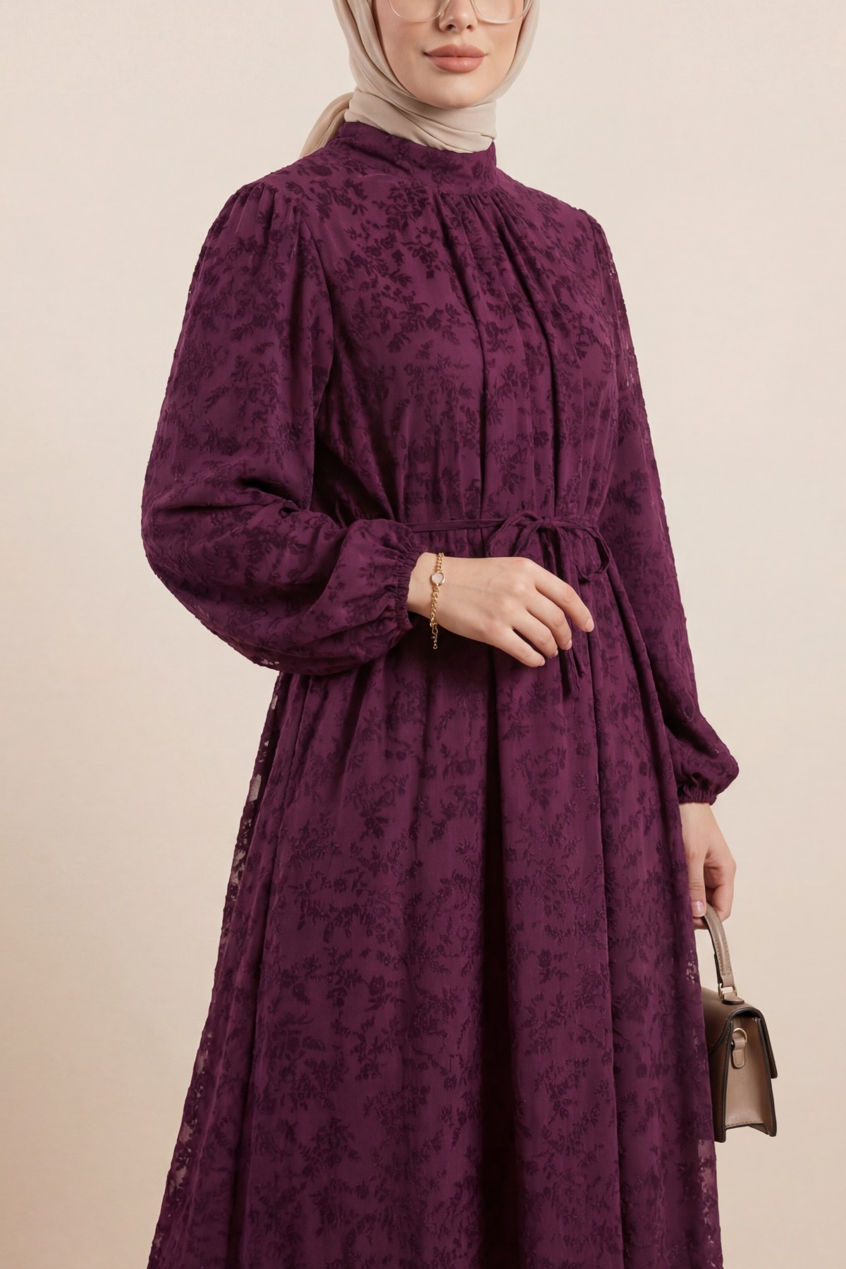 Dik Yaka Beli Bağcıklı Kolu Lastikli Astarlı Flog Baskılı Elbise -Mürdüm