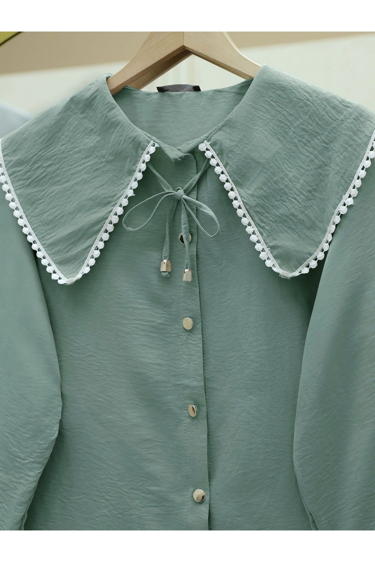 Bebe Yaka Dantelli Kolu Lastikli Gömlek -Mint