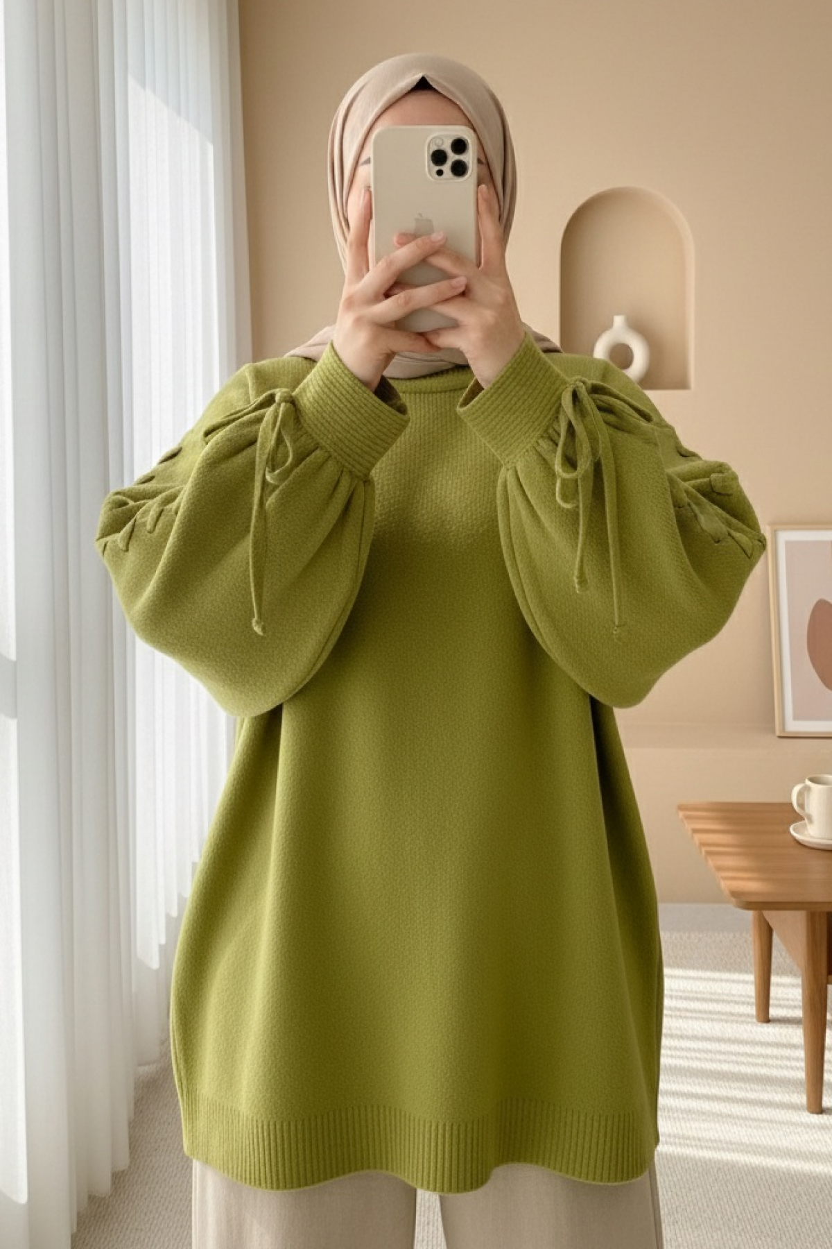 Yuvarlak Yaka Kolu Örgü Detaylı Triko Kazak    -Yağ Yeşili