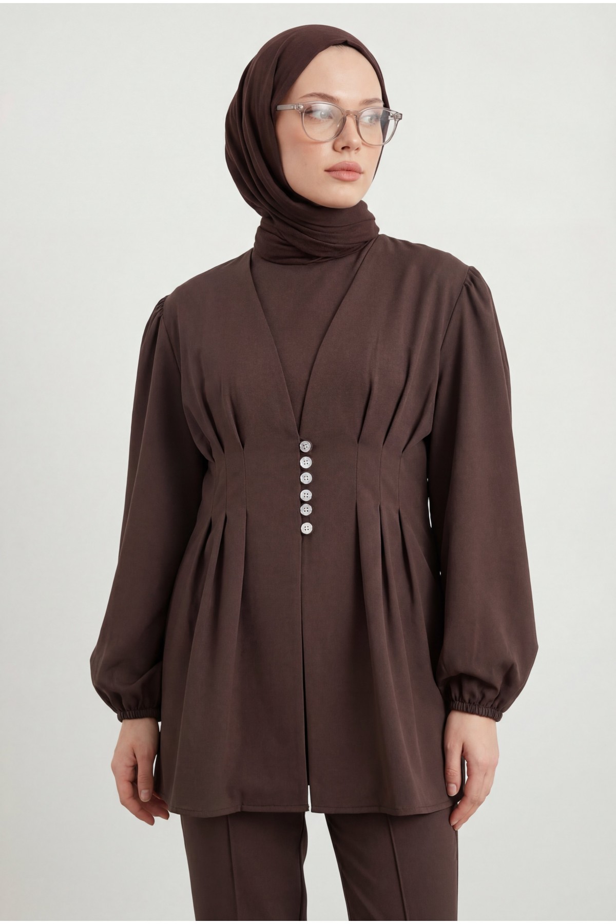 Taşlı Düğmeli Kolu Lastikli Double Pantolonlu Takım  -K. Kahve