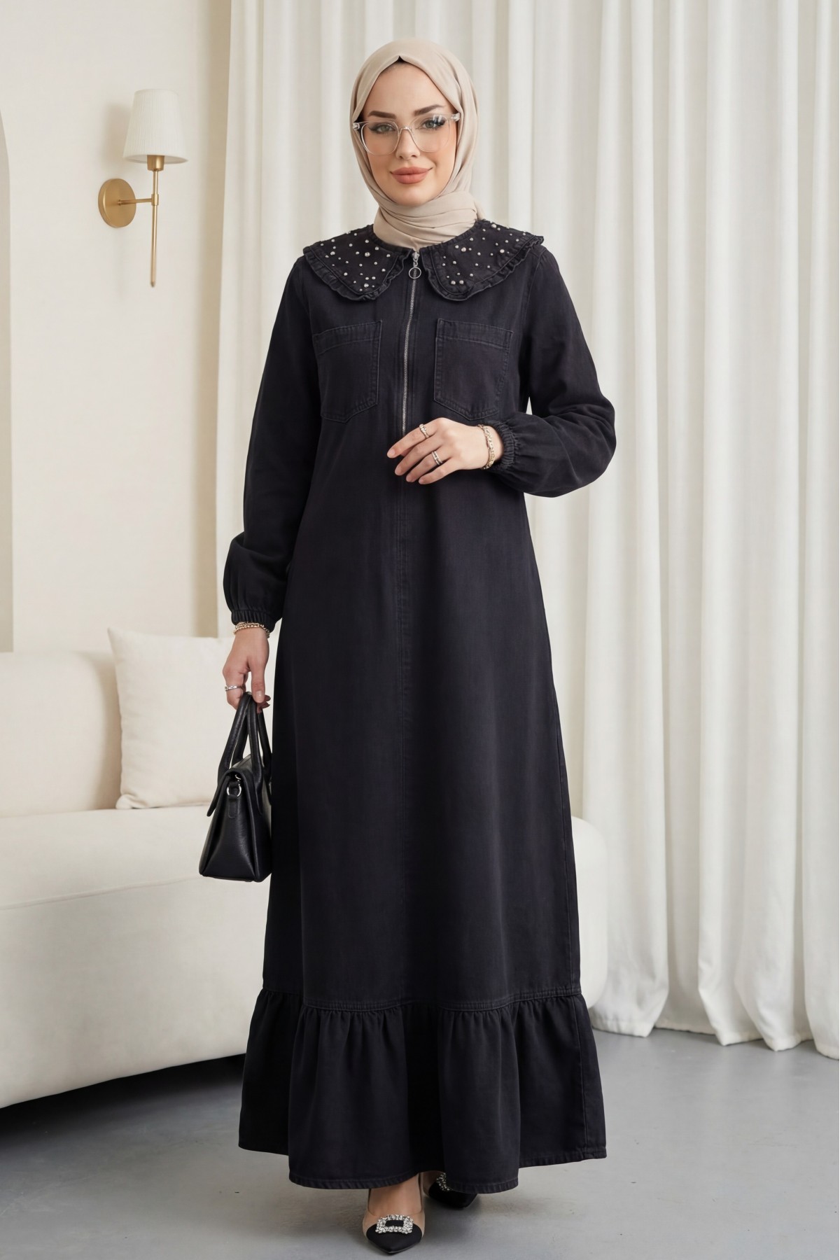 Bebe Yaka Yarım Fermuarlı İnci Detaylı Kemerli Kot Elbise  -Siyah