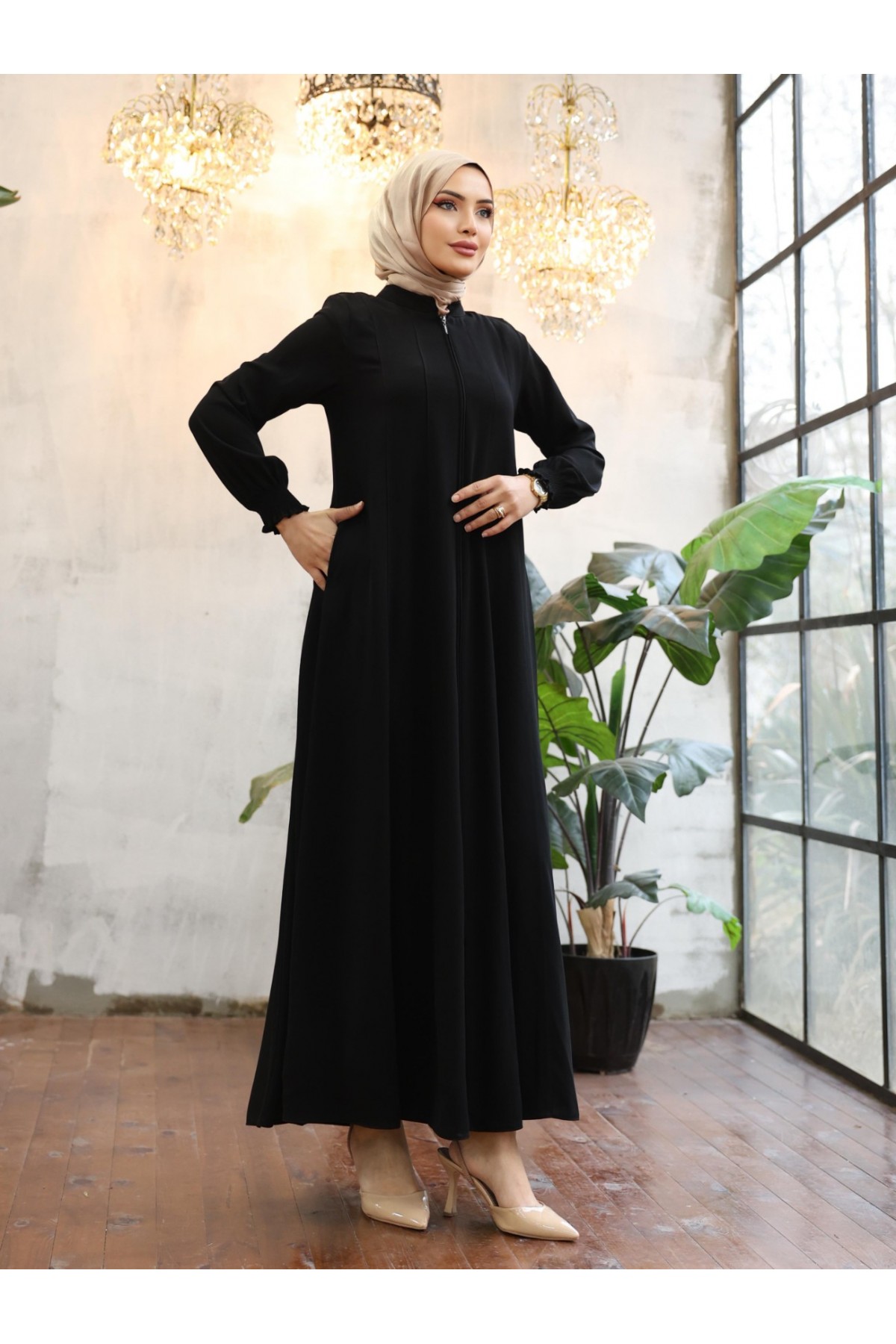 Yan Cepli Boydan Fermuarlı Kolu Lastikli Ferace -Siyah