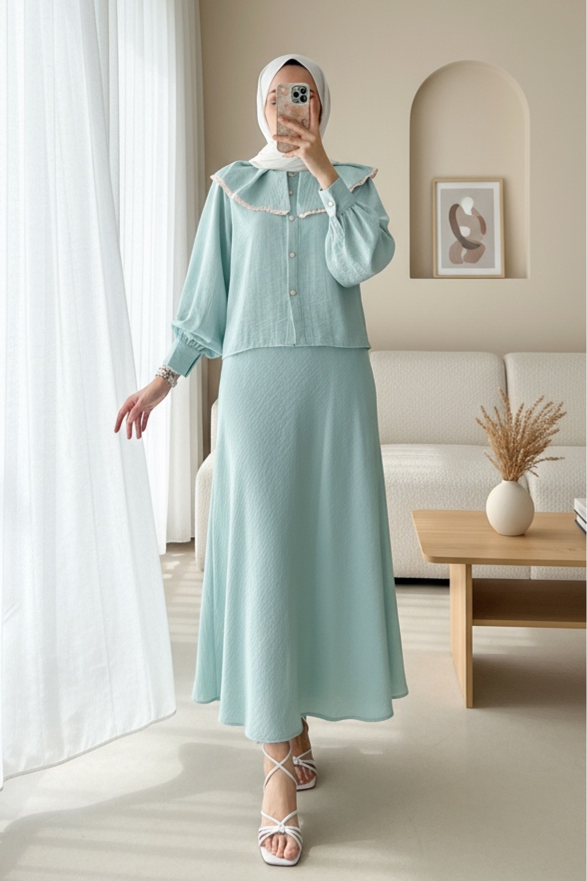 Dantelli Marul Yaka Saf Keten Etekli Takım  -Su Yeşili