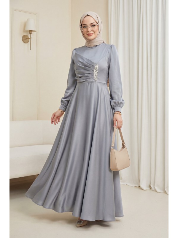 Önü Drapeli Taş Detaylı Saten Elbise -Gümüş