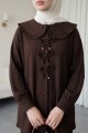 Önü Kurdele Detaylı Düğmeli Önlük Yaka Gömlek  -Kahve
