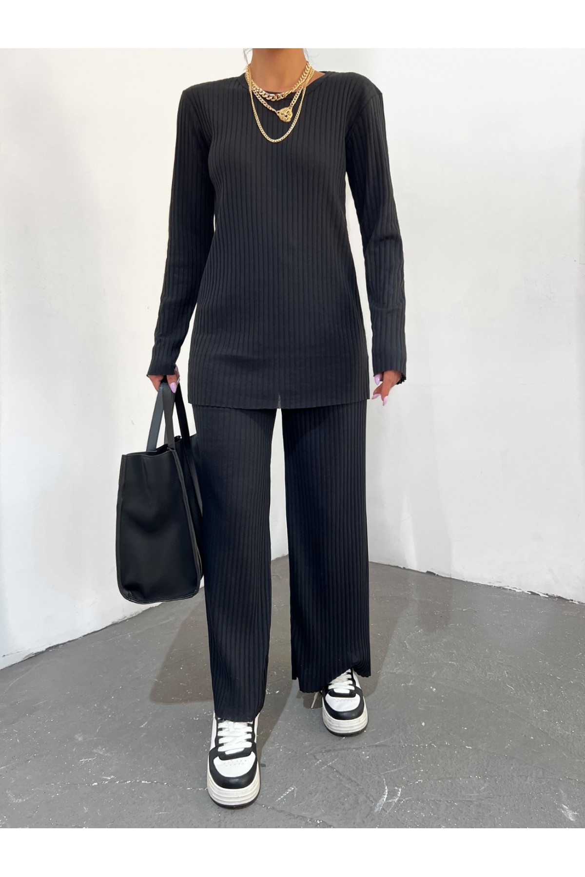 Bisiklet Yaka Kaşkorse Takım -Siyah