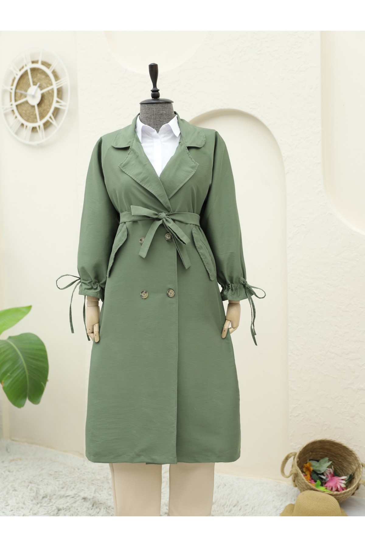 Kolu Manşeti Bağcıklı Kemerli Kap -Haki