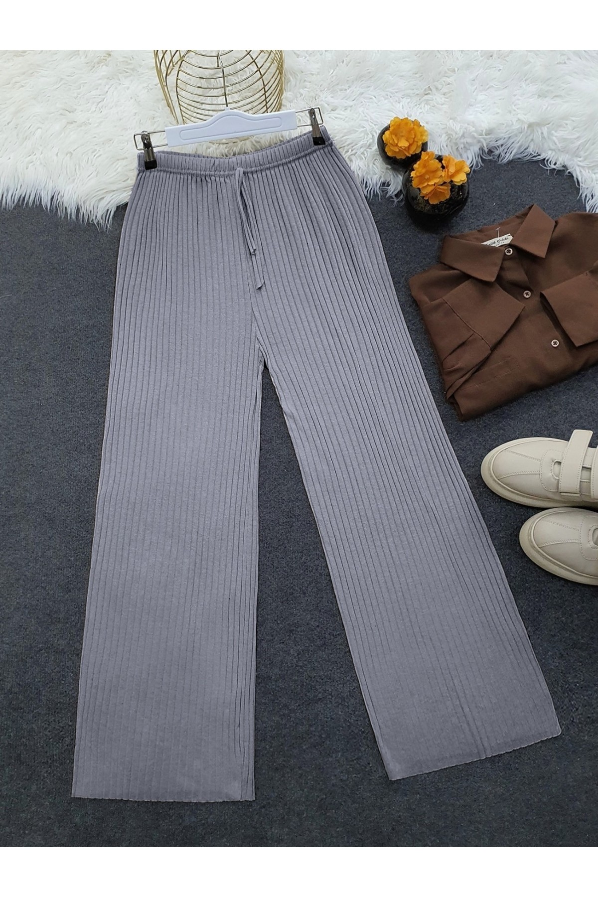 Bağcık Detaylı Salaş Fitilli Pantolon   -Gri