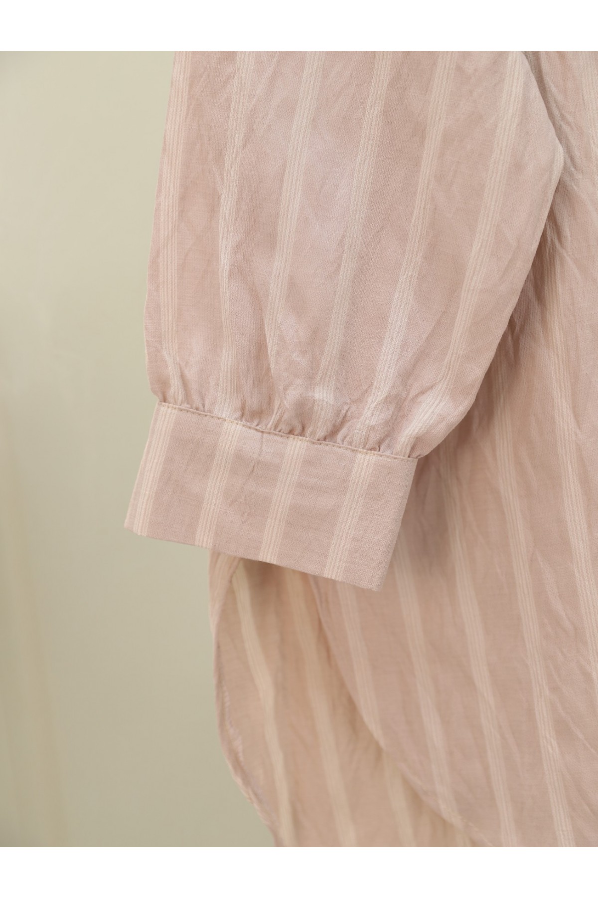 Boydan Düğmeli Arkası Uzun Çizgili Gömlek -Taş