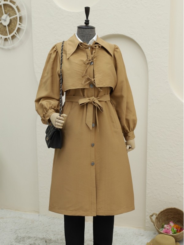 Önü Bağlama Detaylı Düğmeli Cepli Trençkot -Taba