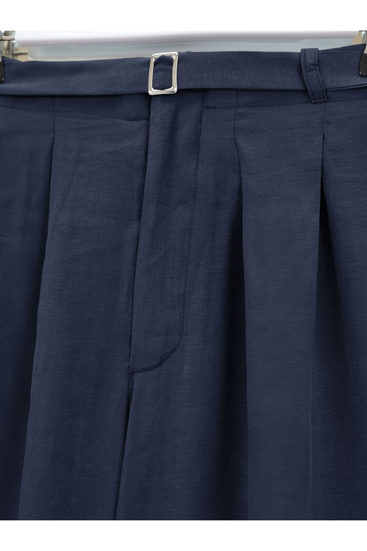 Beli Lastikli Kemer Detaylı Tensel Cupra Pantolon -Laci