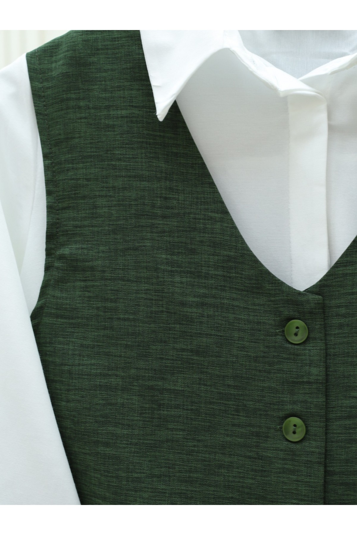 Düğmeli Yelekli Takım -Zümrüt