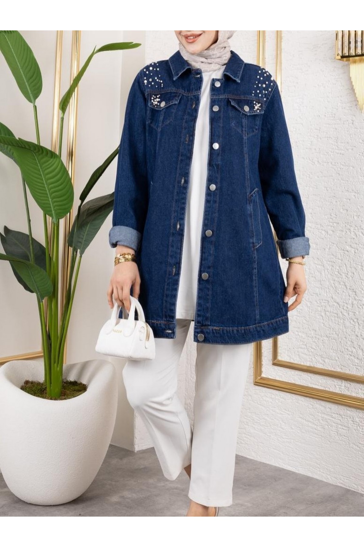 Taş İşlemeli Yıkamalı Kot Ceket   -Laci