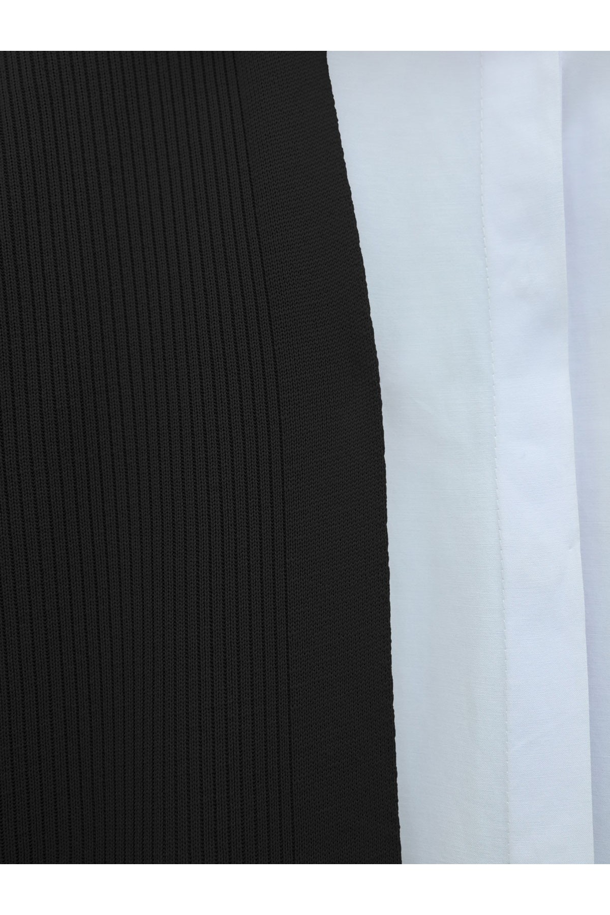 Yanları Yırtmaçlı Fitilli Uzun Triko Hırka -Siyah