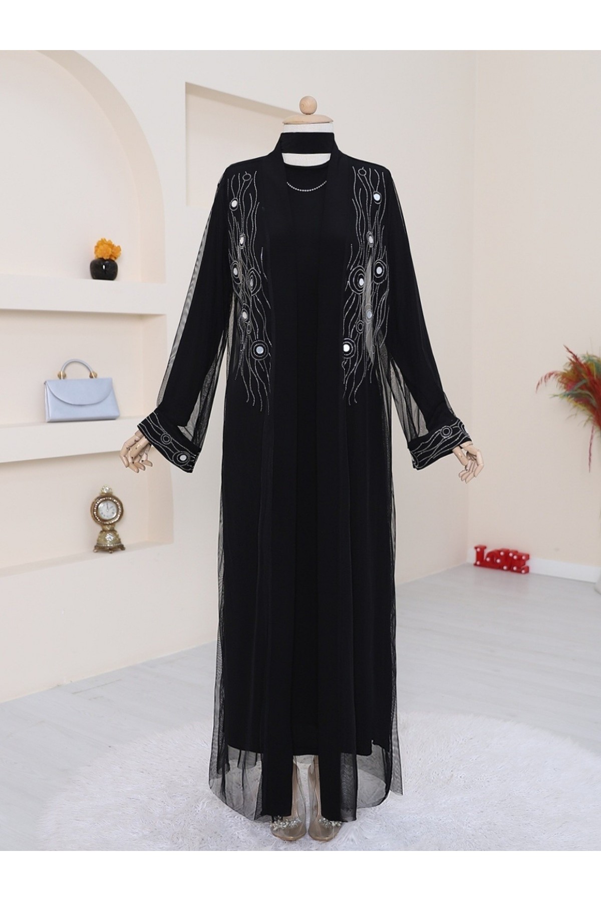 Önü Ve Manşeti Taşlı Abaya  -Gümüş