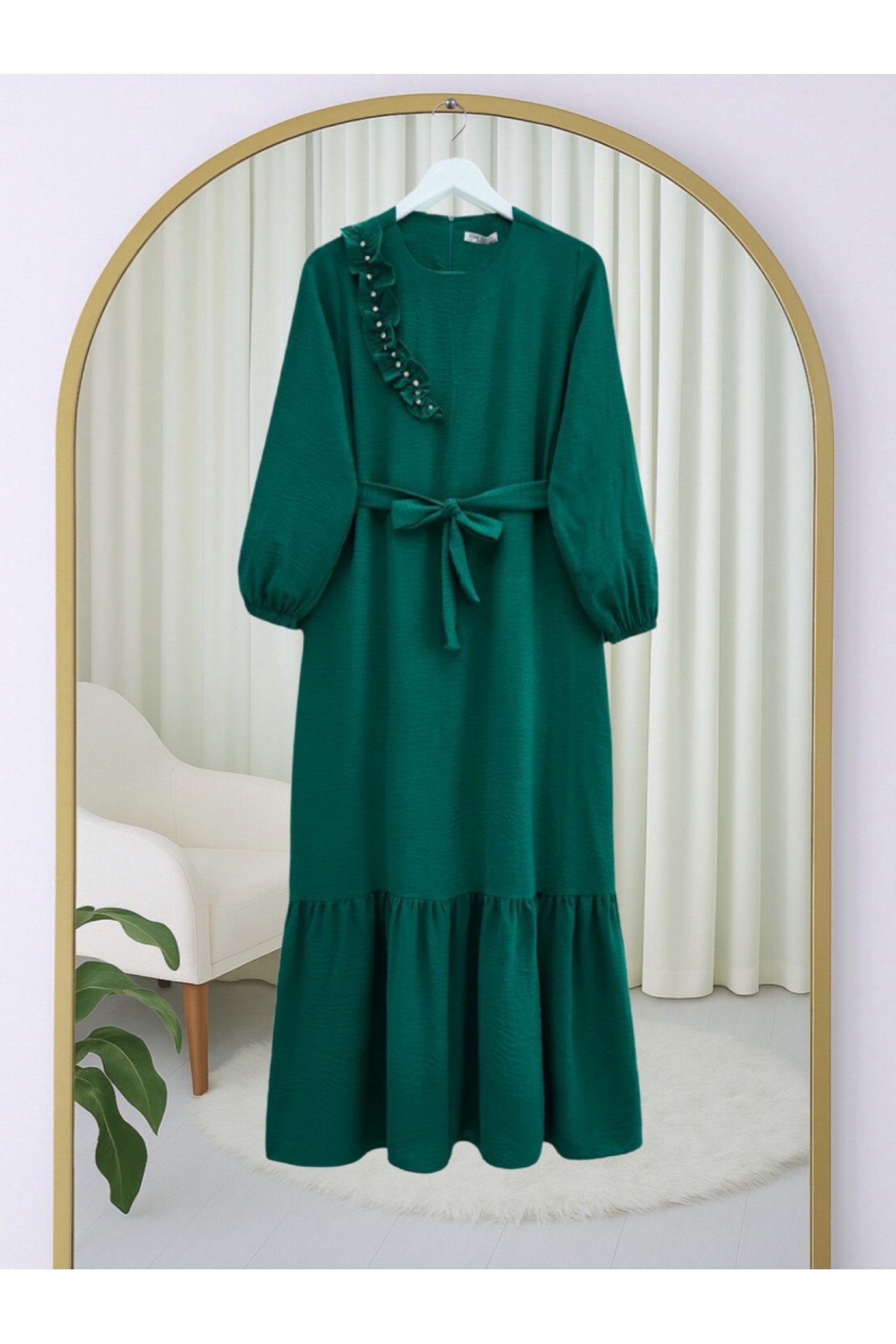 Fırfır Taş Detaylı Parça Eteklii Kemerli Ayrobin Elbise  -Zümrüt