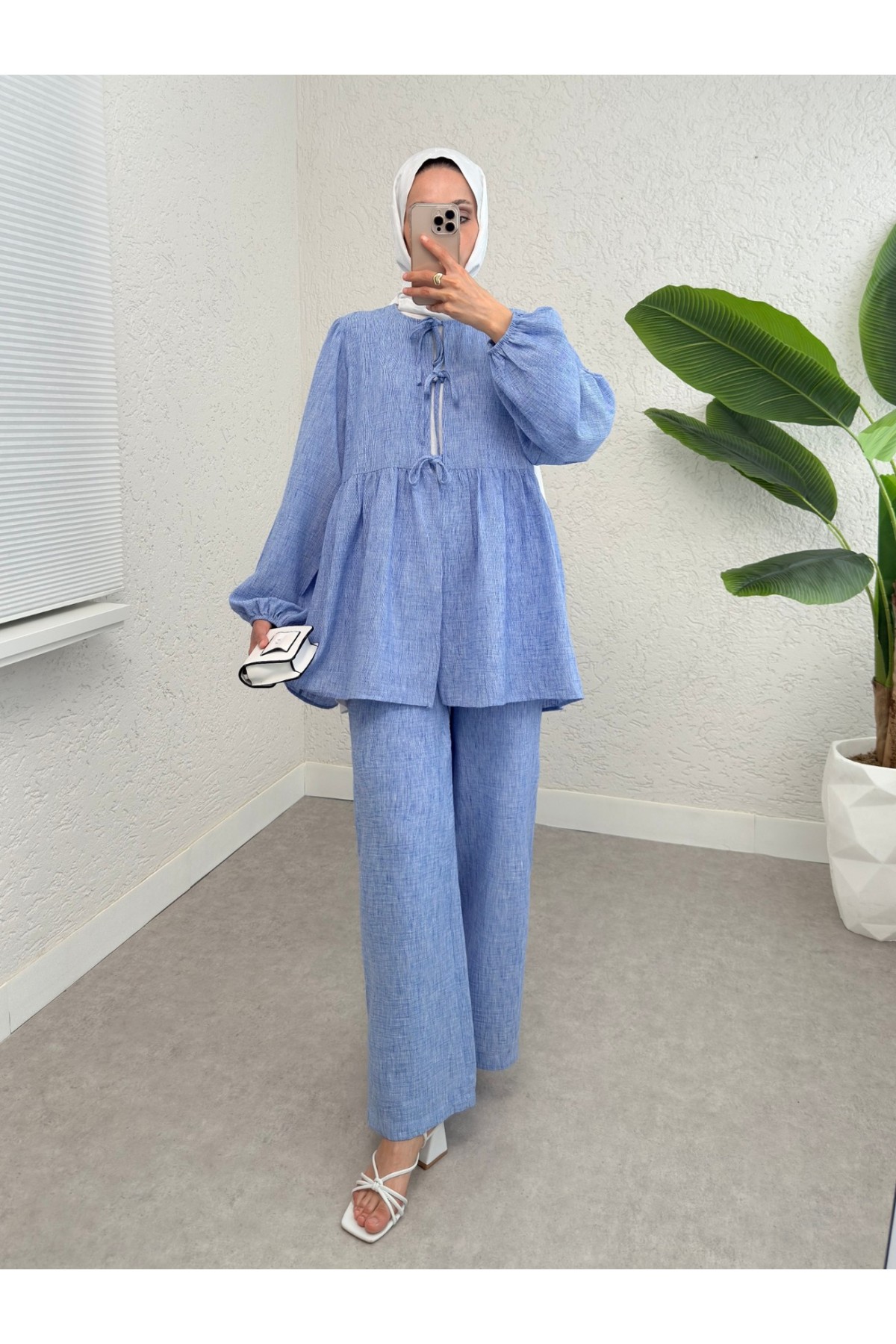 Önü Bağlamalı Parçalı Kolu Lastikli Takım  -Mavi
