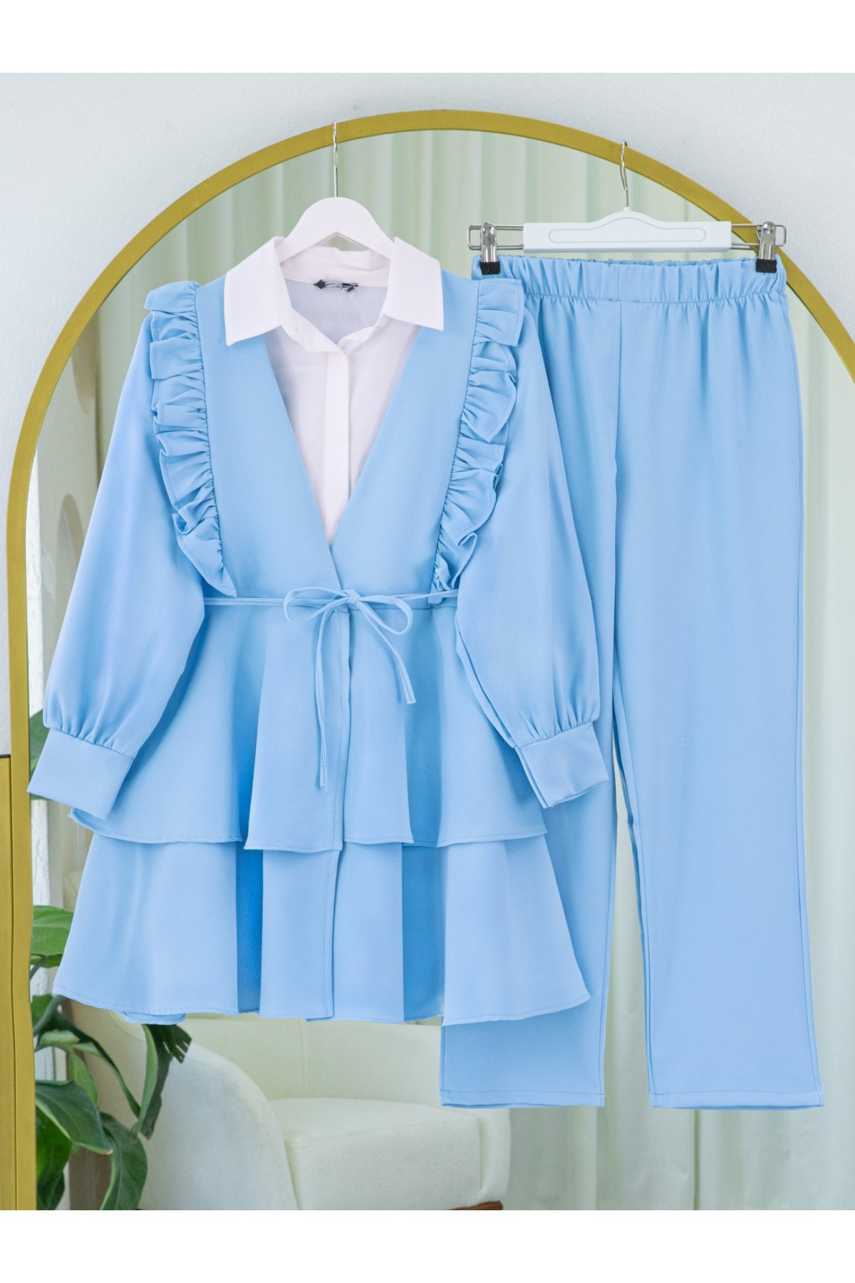 Önü Fırfırlı Bağcıklı Eteği Katlı Pantolonlu Kimono Takım    -Bebe Mavi