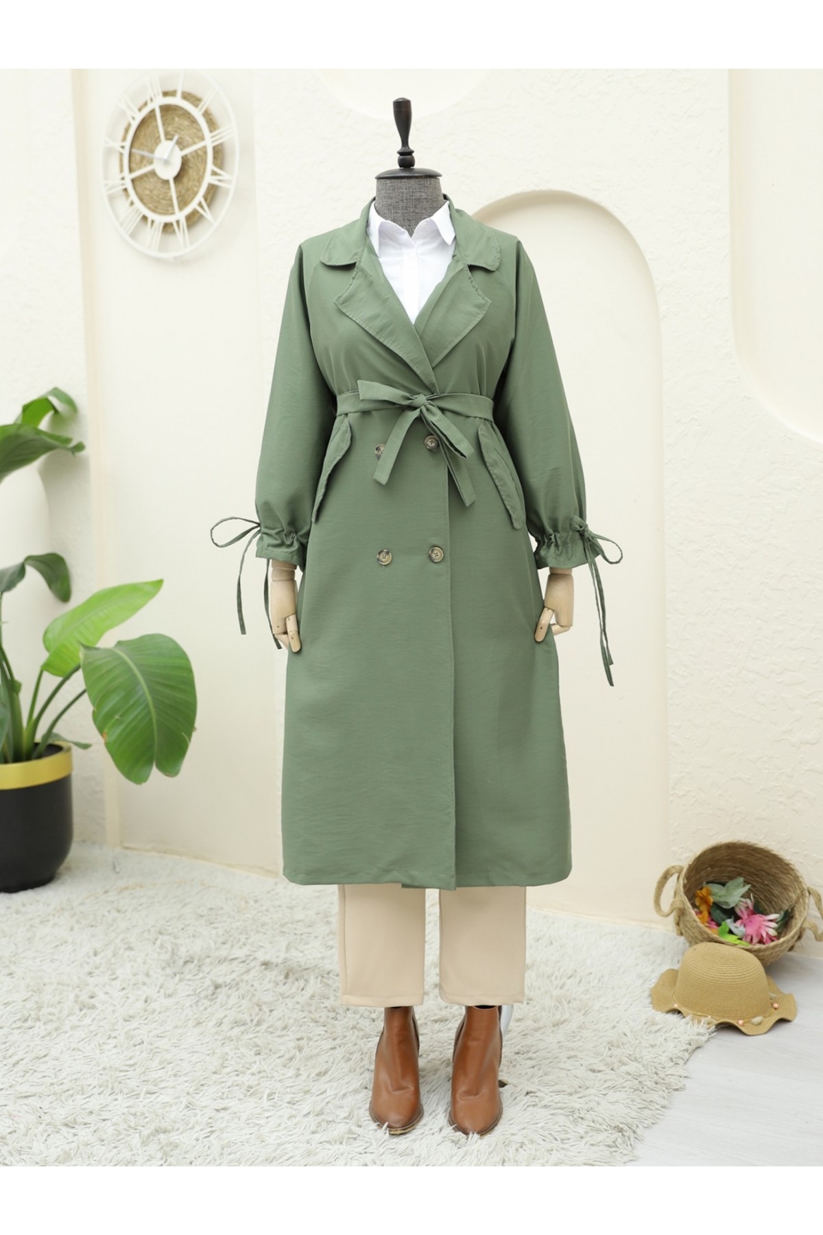 Kolu Manşeti Bağcıklı Kemerli Kap -Haki