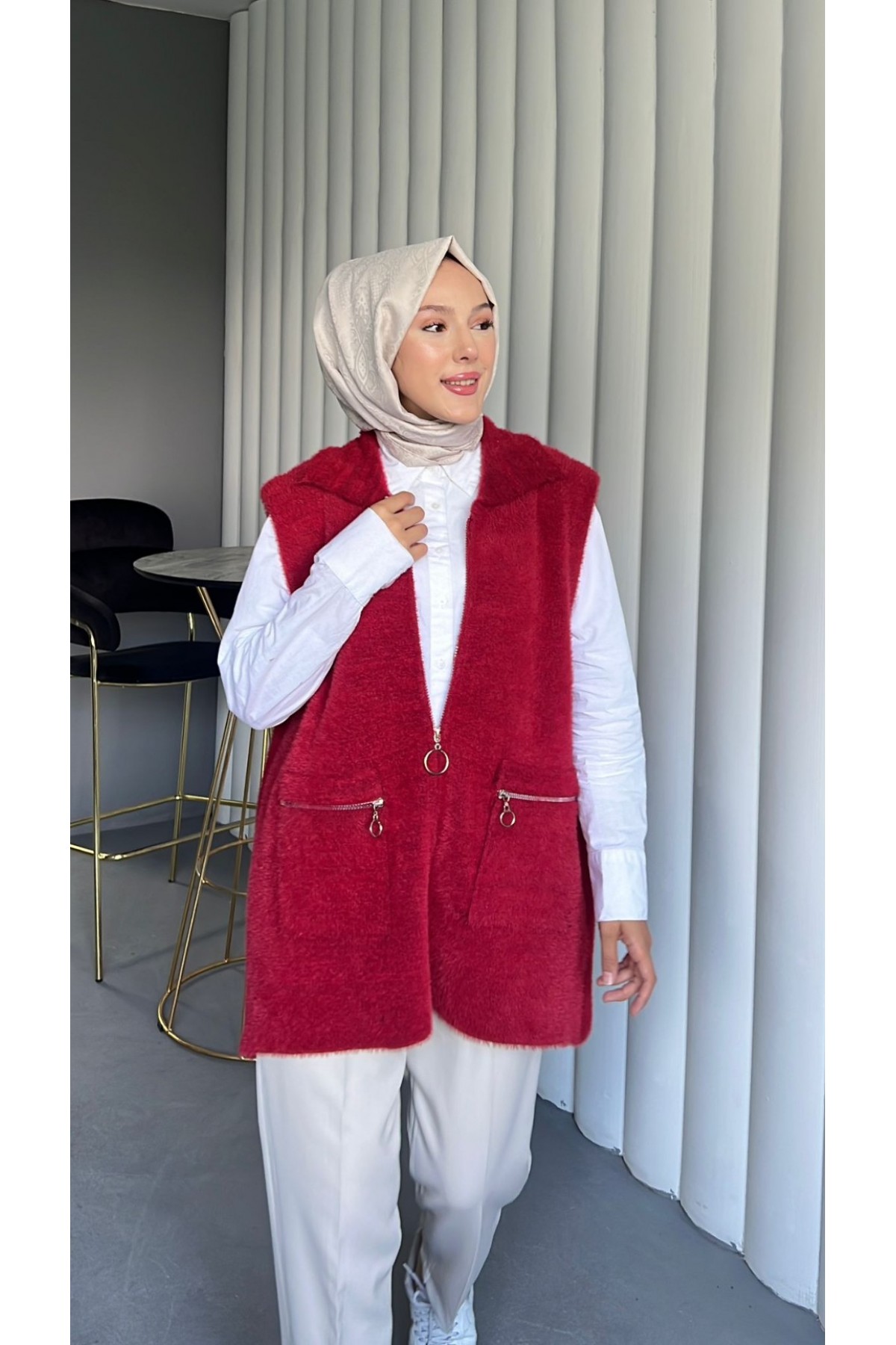 Önü Fermuarlı Torba Cepli Sakallı Yelek -Kırmızı