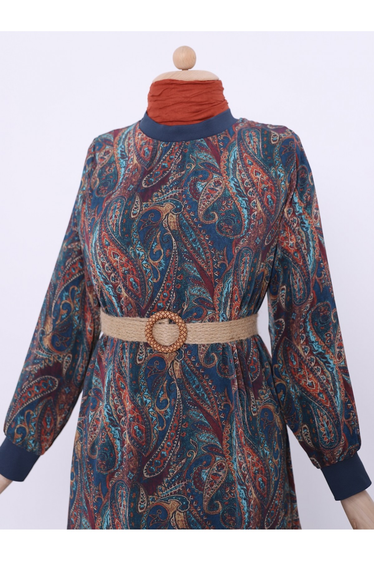 Etnik Desen Eteği Parçalı Astarlı Şifon Elbise -Zümrüt