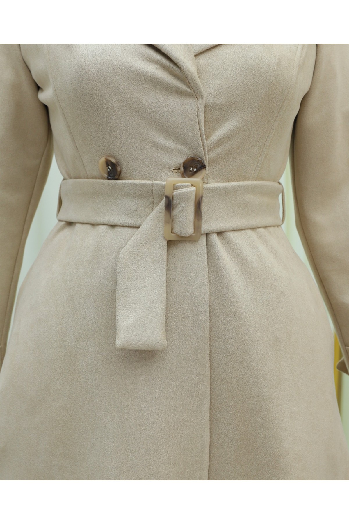 Beli Kemerli Cepli Süet Kap -Bej