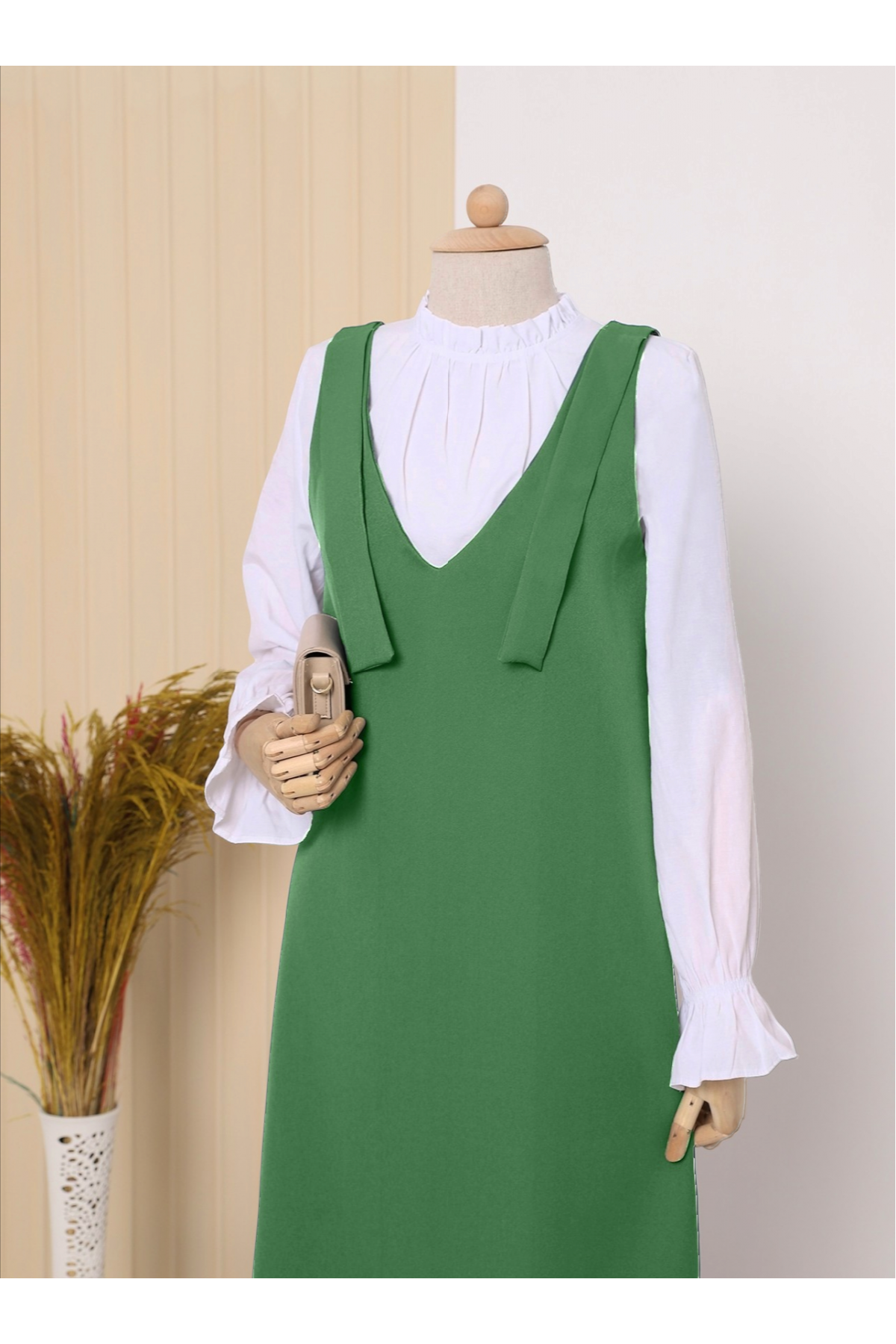 Omuzları Bağlamalı Uzun Jile     -Orman Yş.