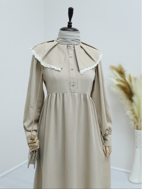 Önlük Yaka Büzgülü Yarım Düğme Keten Elbise  -Vizon