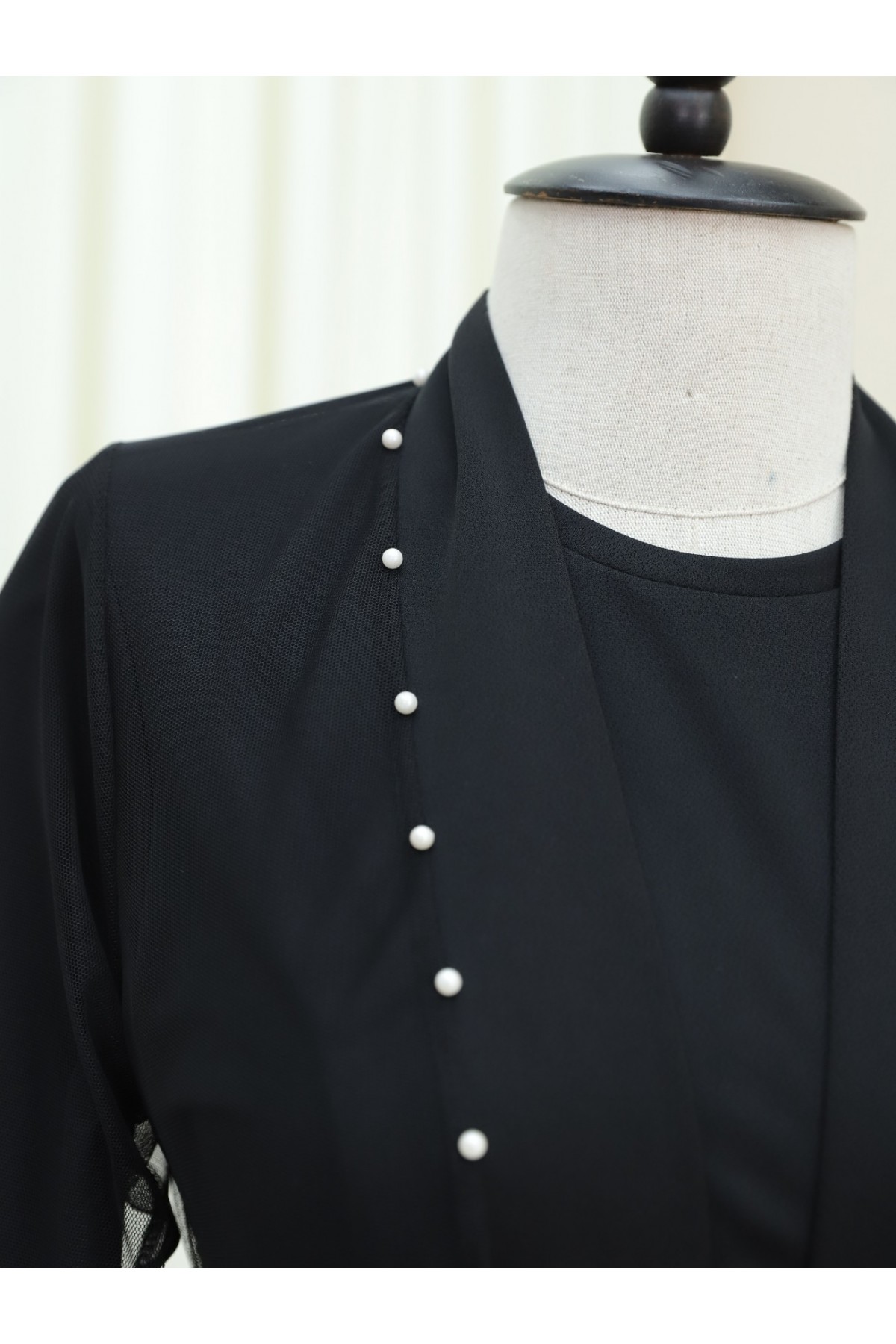 Eteği Katlı Serpme İncili Tül Abaya Takım -Siyah