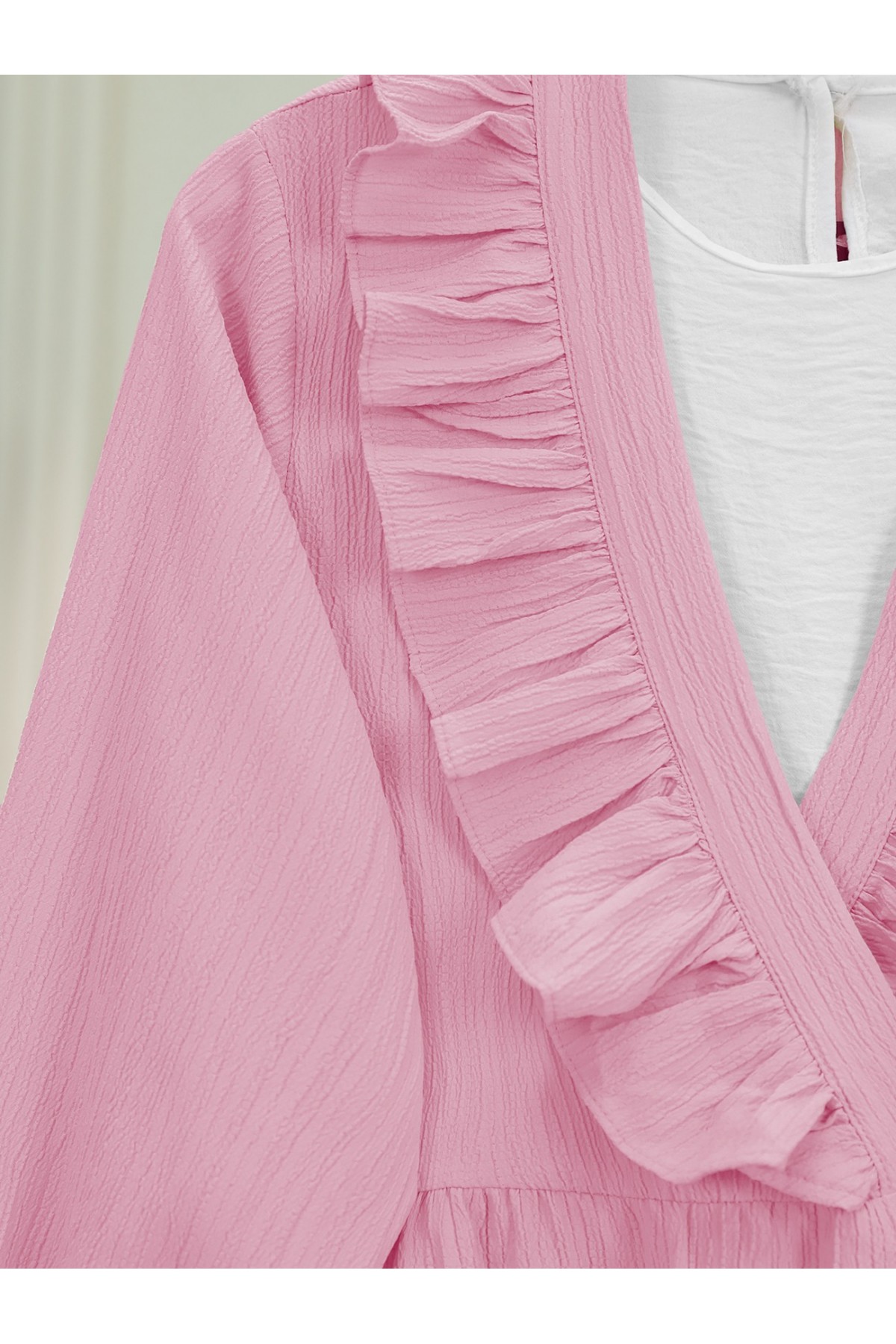 Önü Fırfırlı Bağlamalı Krinkıl Kimono   -Pembe