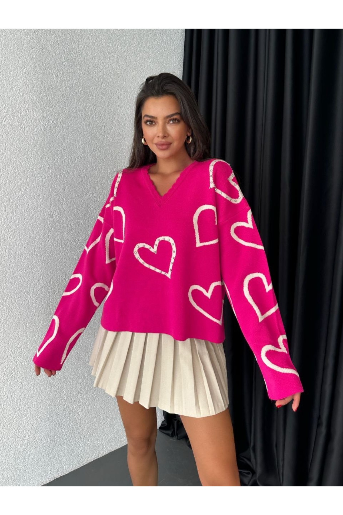 V Yaka Taşlı Triko Kazak -Fuşya
