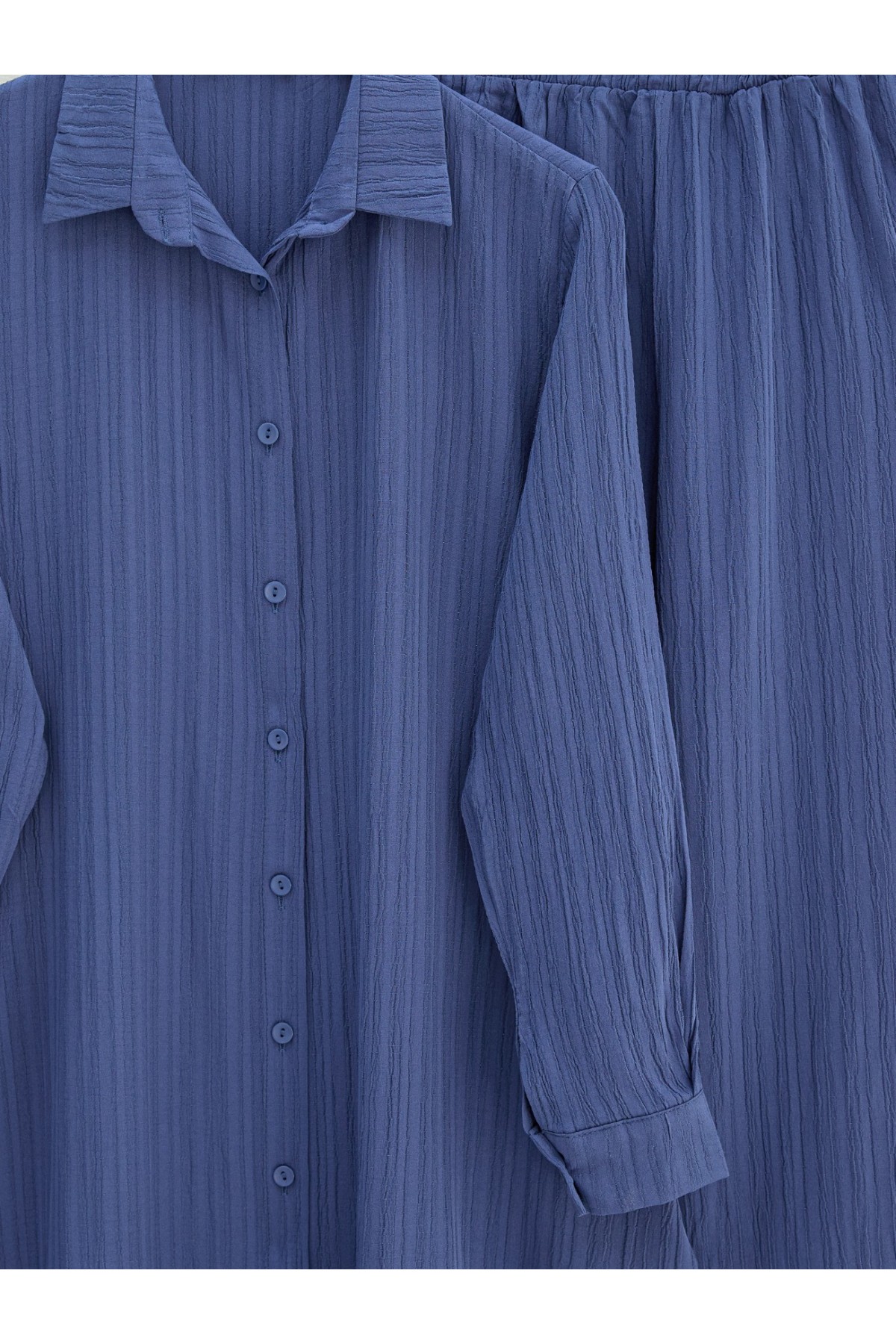 Düğmeli Uzun Pantolonlu Krinkıl Takım  -İndigo