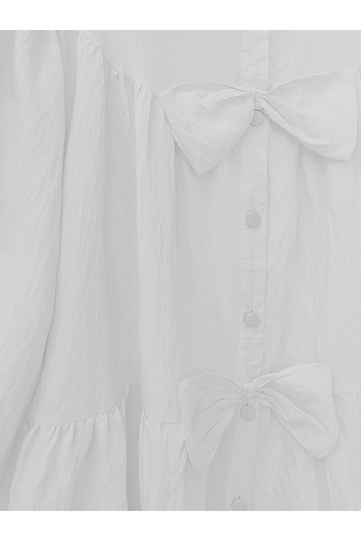 Önü Fiyonk Detaylı Parçalı Gömlek -Beyaz